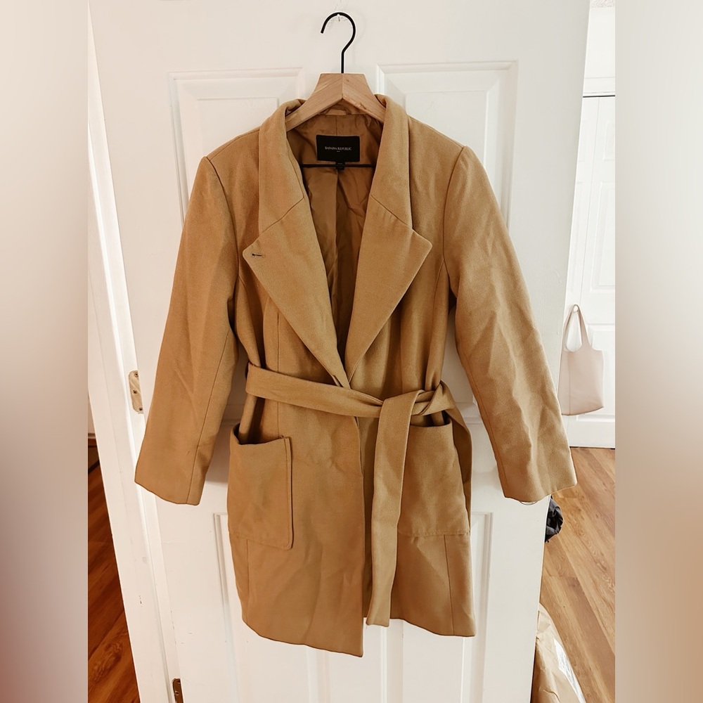 Banana Republic Camel Trench Coat